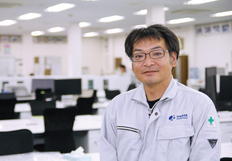 熊本や菊池で土木を始めトンネルなどあらゆる工事を行う緒方の社員